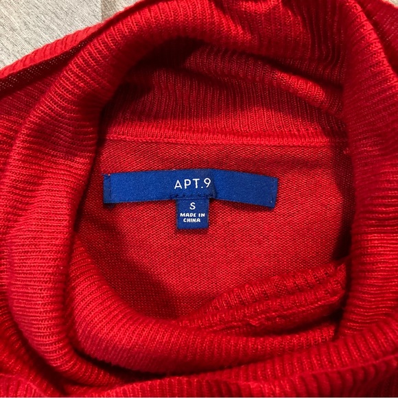 Apt. 9 brand Red Turtleneck Sweater, Ribbed Texture, Size Small - Picture 5 of 6